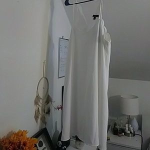 White scalloped detail dress